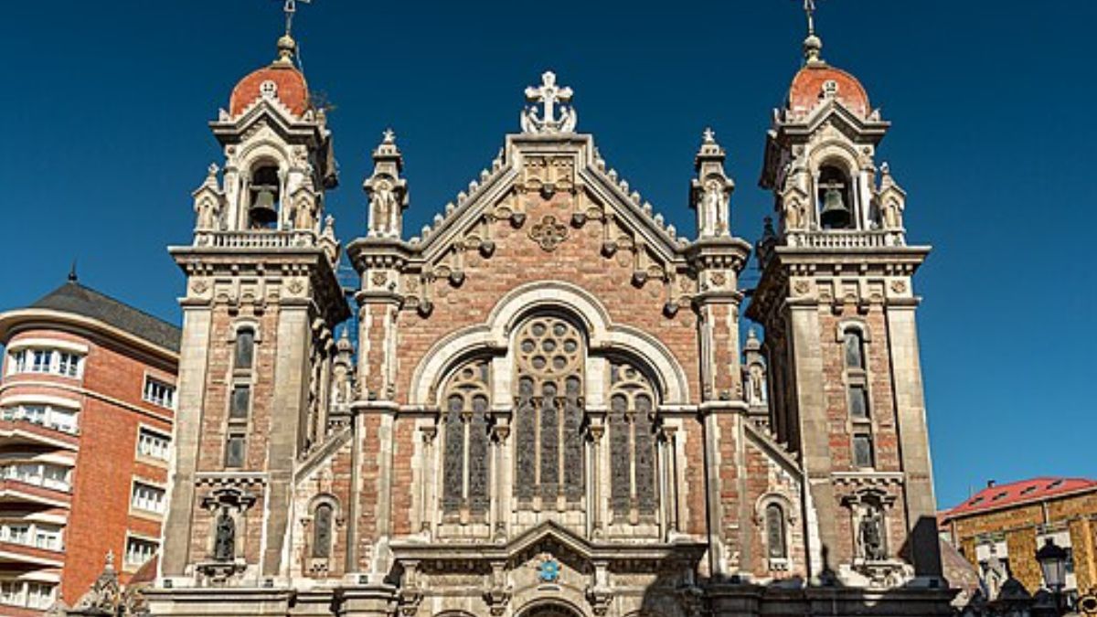 Más allá de Covadonga: las 5 basílicas asturianas que (casi) nadie conoce y deberías visitar