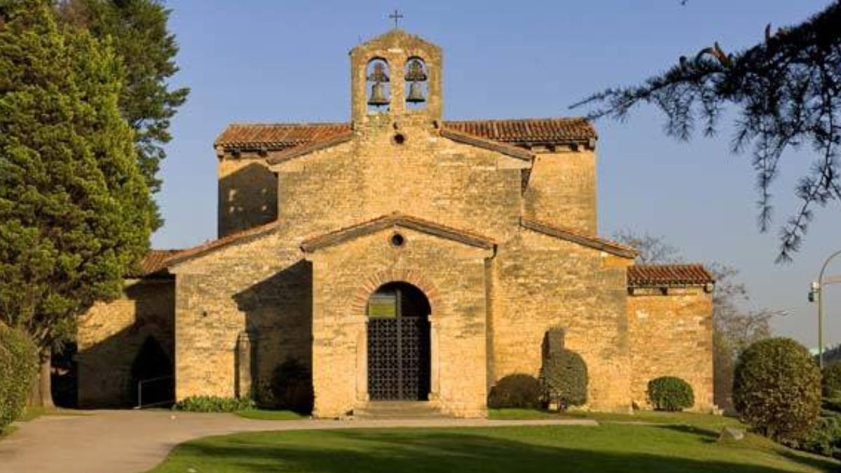 Más allá de Covadonga: las 5 basílicas asturianas que (casi) nadie conoce y deberías visitar