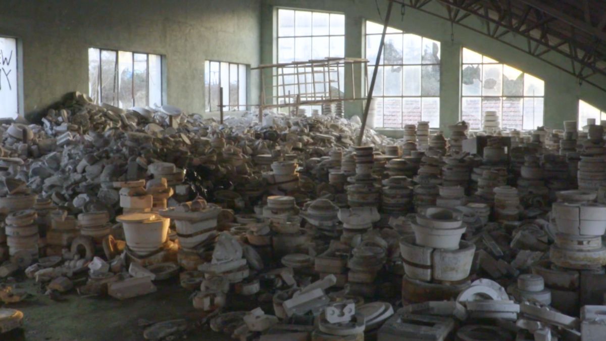 Ni cristal de Murano ni porcelana inglesa: el legendario oficio asturiano que vistió las mesas más elegantes del mundo