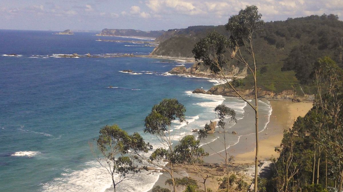 Las playas cerca de Cudillero más bonitas, del Silencio a Oleiros Las playas cerca de Cudillero más bonitas, del Silencio a Oleiros