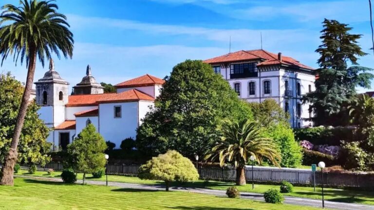 Colombres, el pueblo con más palacios indianos de España