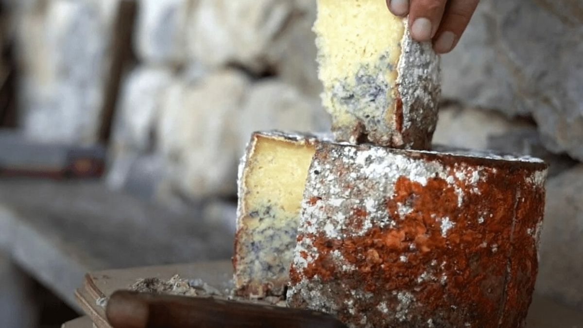 Tres pueblos bonitos cerca de Cangas de Onís que laten a menos de un cuarto de hora Tres pueblos bonitos cerca de Cangas de Onís que laten a menos de un cuarto de hora