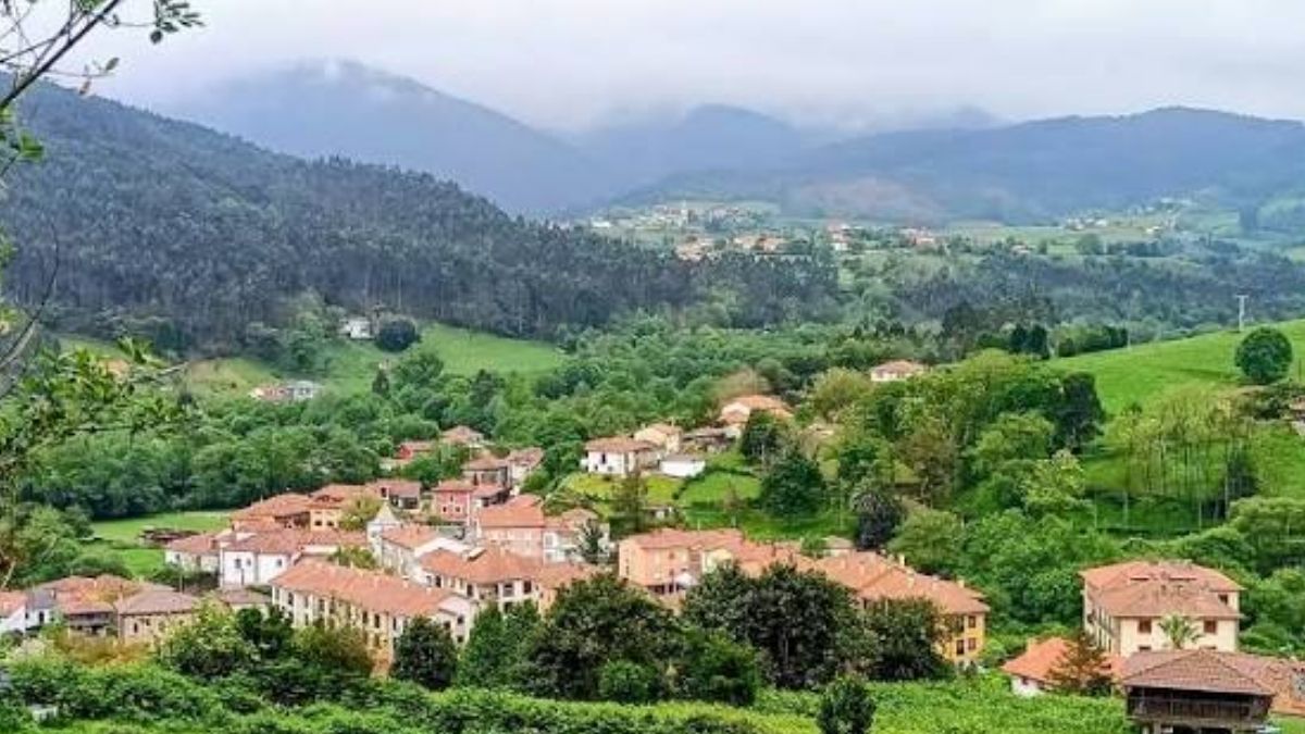 Los cinco pueblos que Cudillero esconde a menos de un cuarto de hora