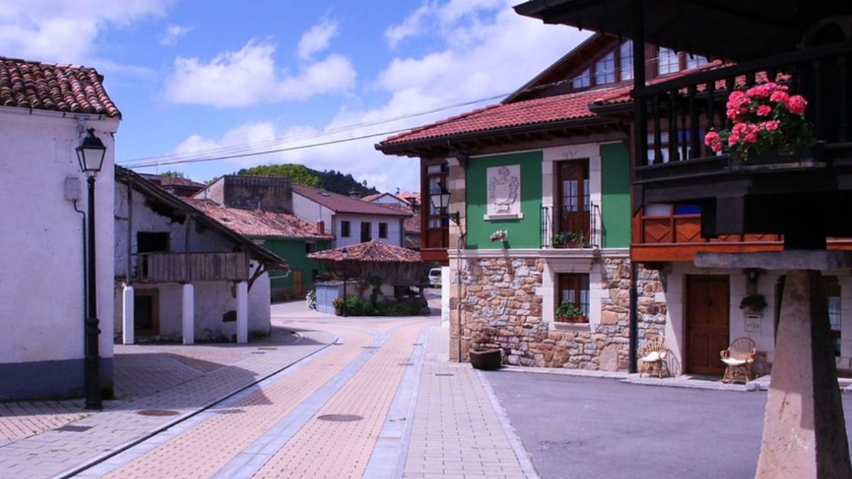 Los pueblos que Villaviciosa esconde entre el mar y la montaña